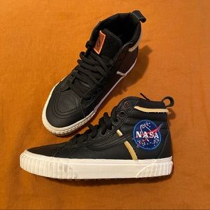 Vans x NASA Space Voyager 46 MTE DX Sk8-Hi